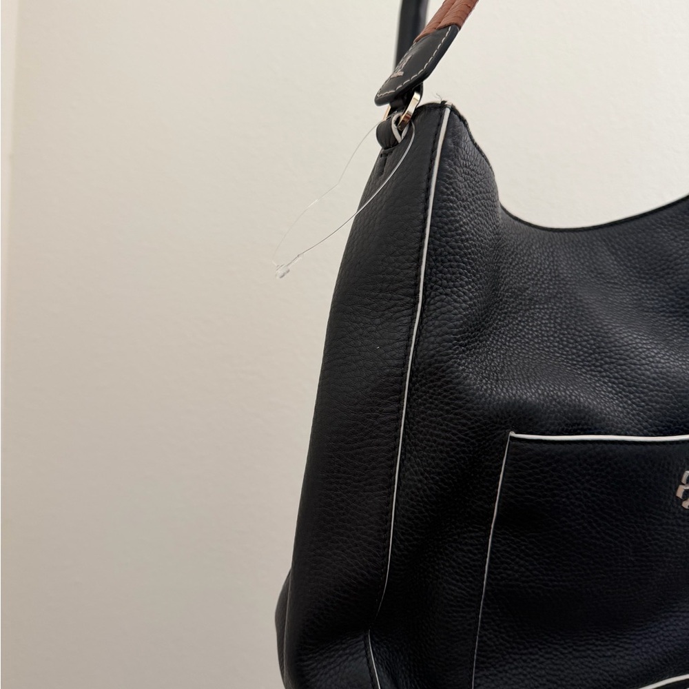 Tory Burch Berkeley Hobo Black Pebbled Leather White Trim Shoulder Bag - Picture 3 of 10